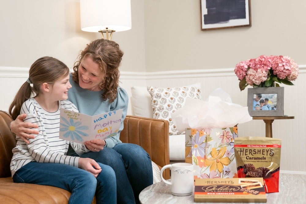 Mother and daughter enjoying Hershey's candies
