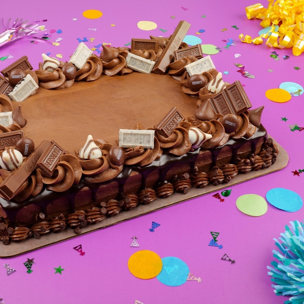 HERSHEY'S Cake