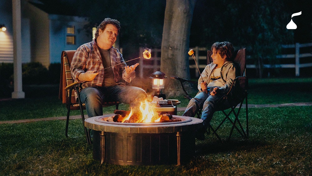 Lifestyle moment from the Hershey’s s’mores summer campaign.