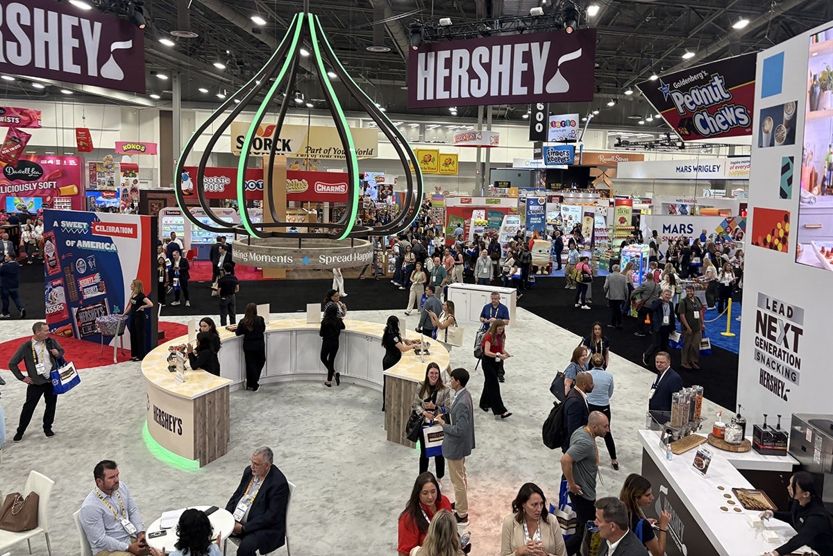 Snacks on the Sweets & Snacks Expo show floor that blend indulgence, function and fun across new flavors, textures and formats.